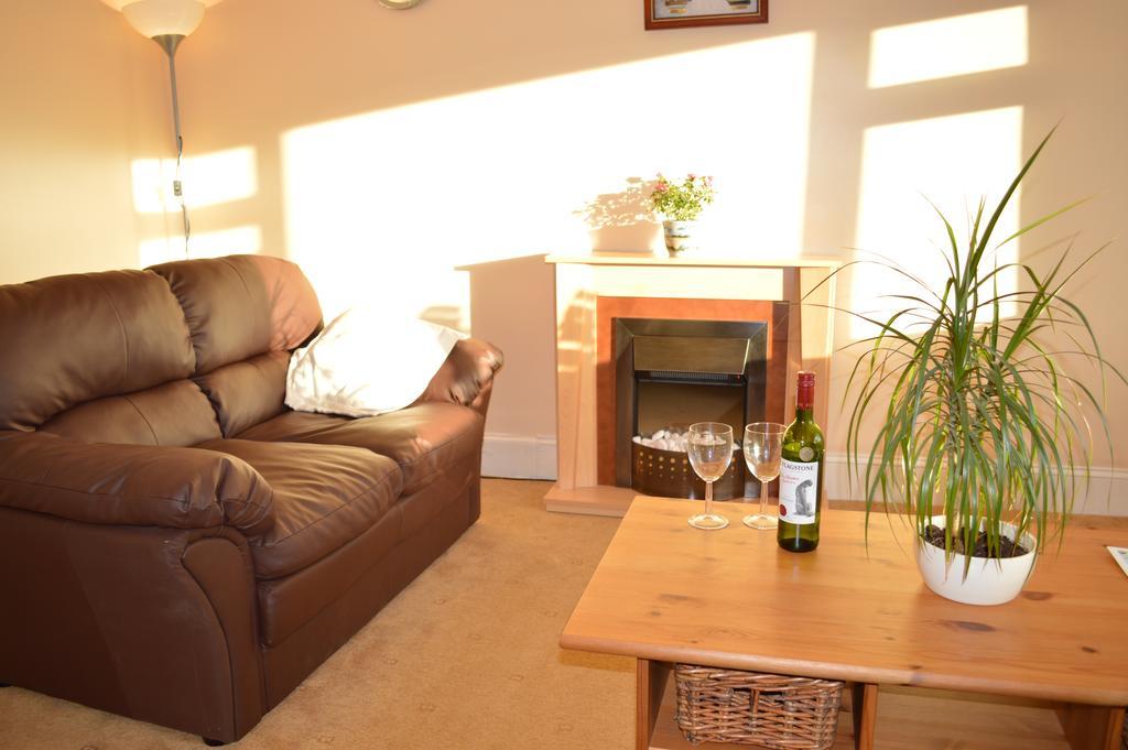 Hazel Bank Villa Apartment Dunoon Eksteriør bilde